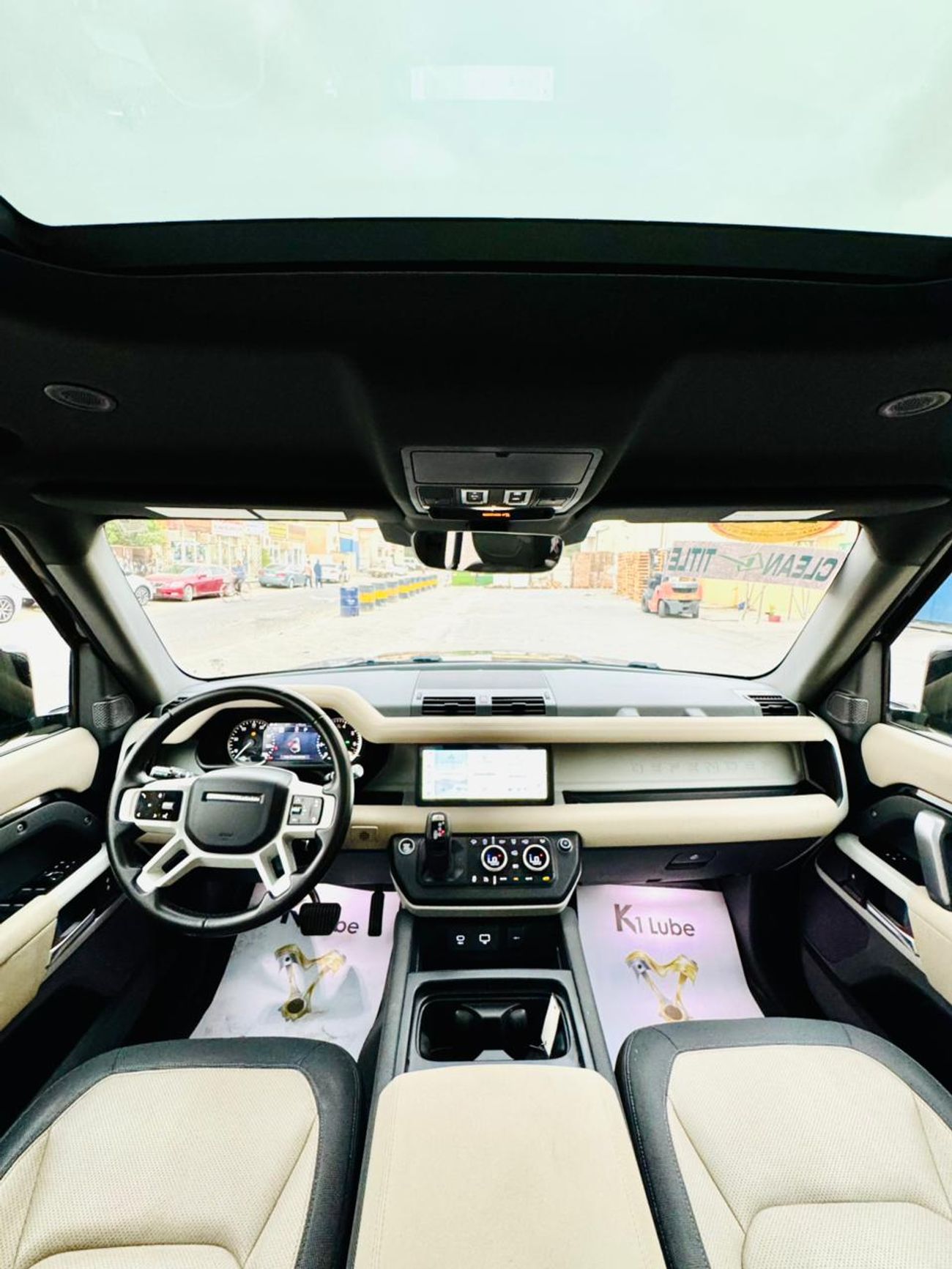 Land Rover Defender 110 X-Dynamic SE P400 3.0L