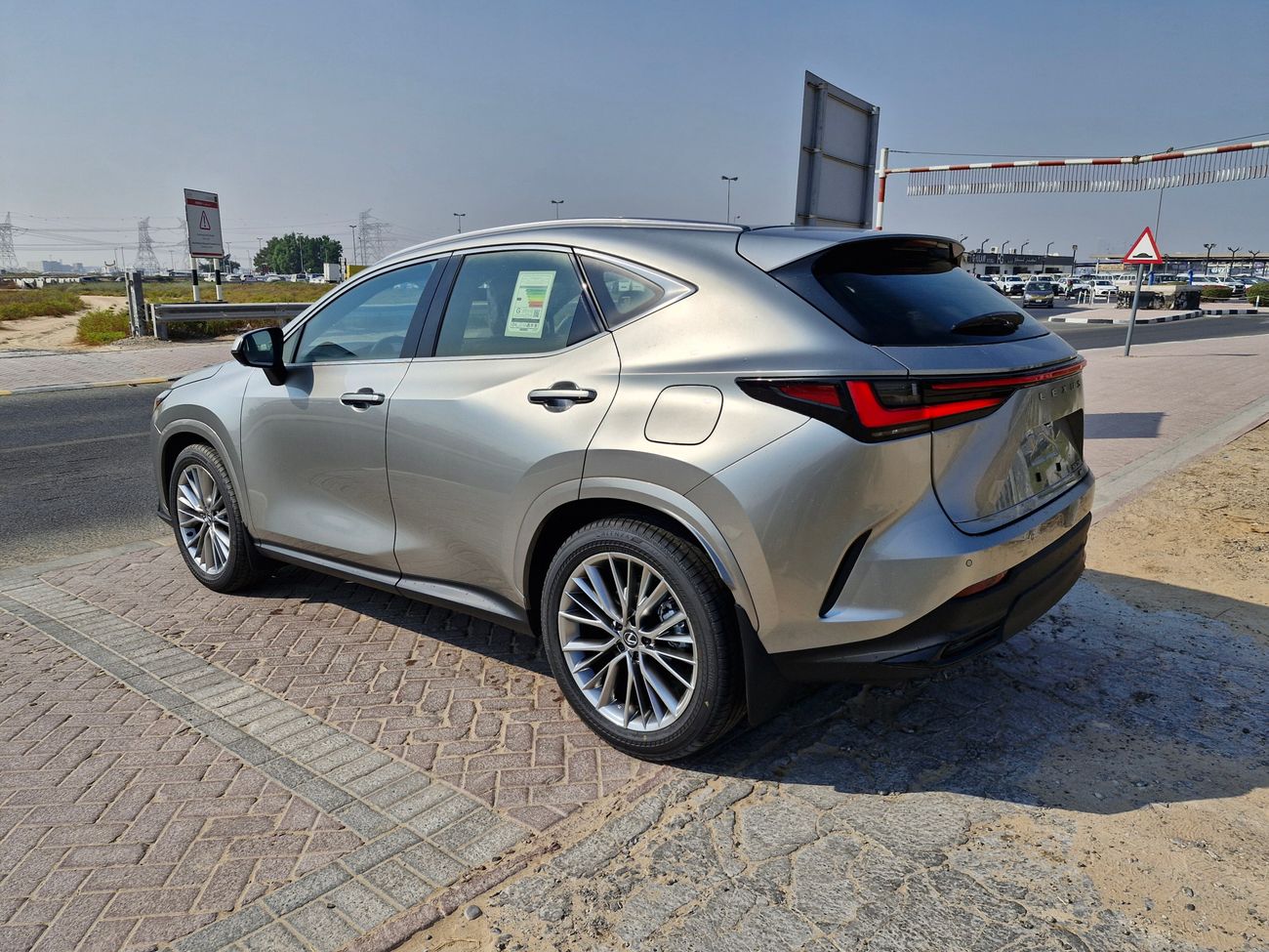 Lexus NX350 Prestige 2025 AWD 2.4L GCC With 360° Camera + Hud 0Km (Export Only)