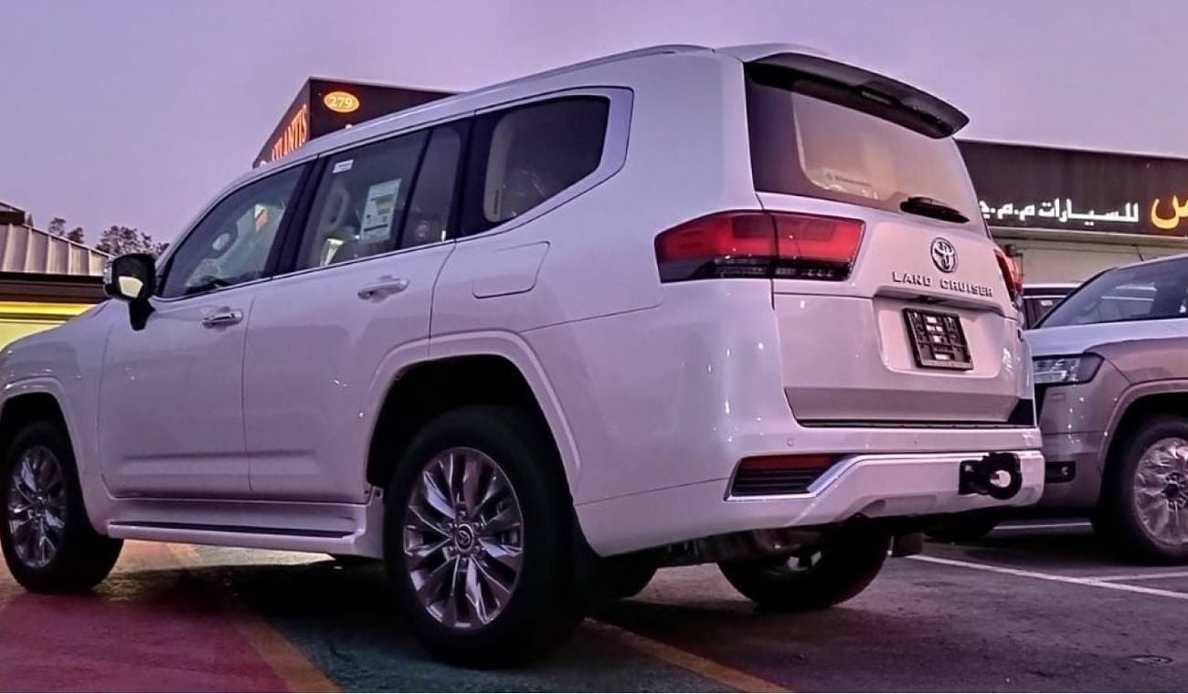 Toyota Land Cruiser VXR TOYOTA LANDCRUISER VXR WHITE