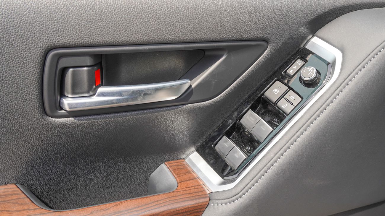 Toyota Land Cruiser VX 4.0L V6