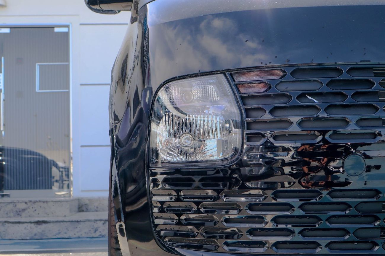 هيونداي ستاريا Hyundai Staria 3.5L 2025 Model (Mid Option, 9-Seater, Black Color) -