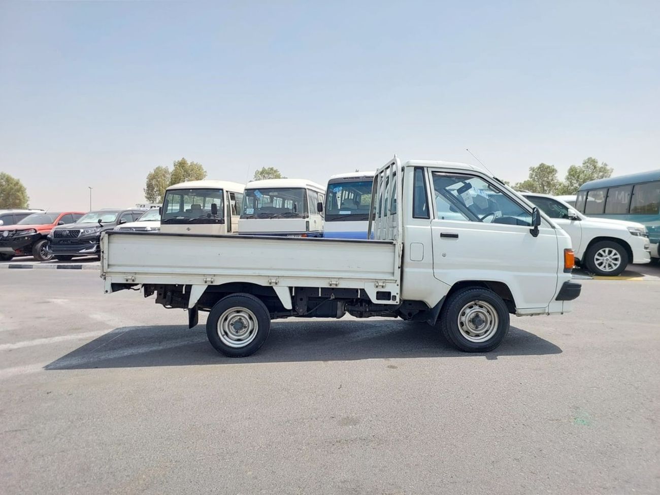 Toyota Lite Ace TOYOTA LITEACE TRUCK PICK UP RHD 1994 MODEL 1.5 L PETROL MANUAL(PM46117)