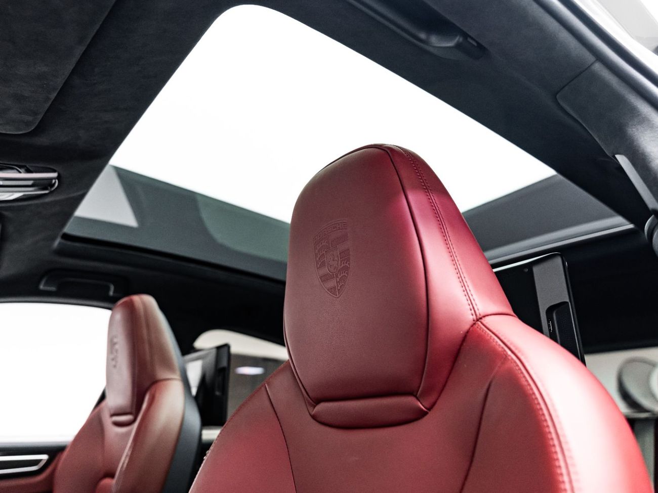 Porsche Cayenne GTS 4.0L (460 HP) 2022 Porsche Cayenne GTS Coupe, March 2026 Porsche Warranty, Full Service History,