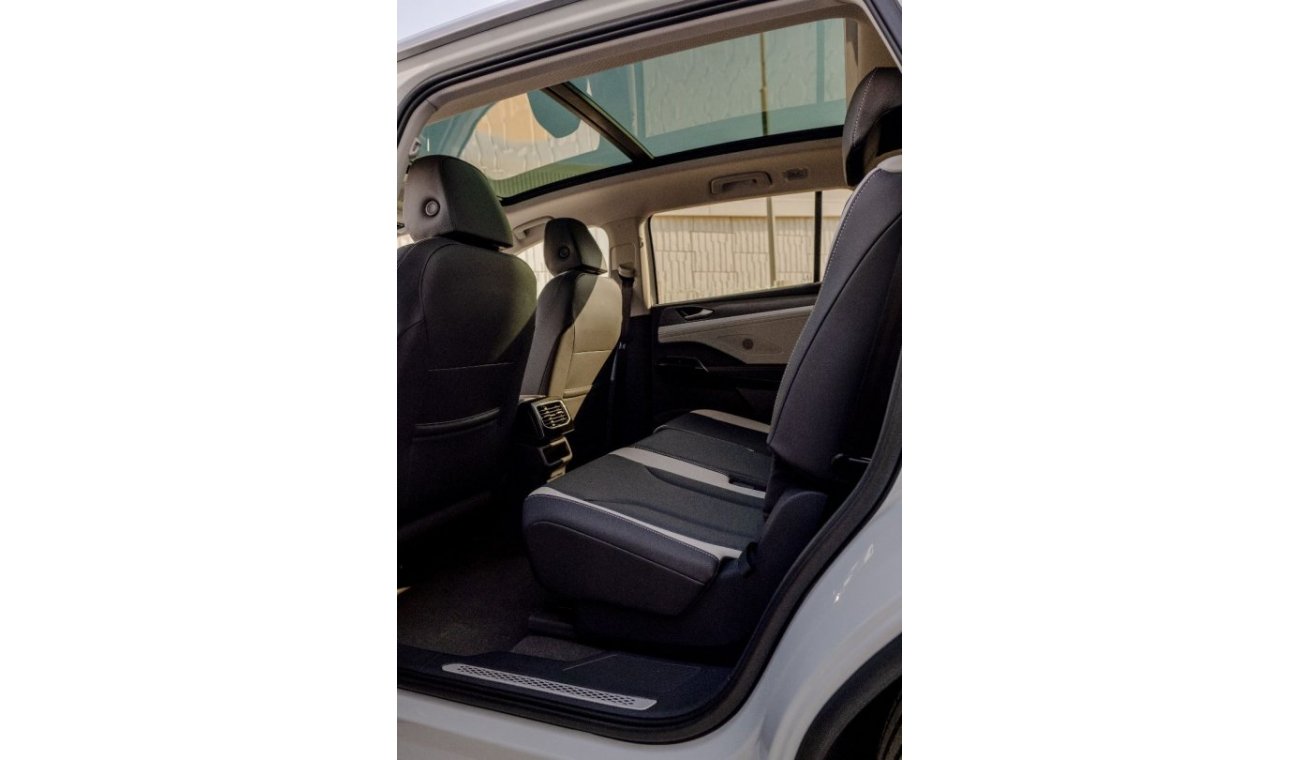 فولكس واجن ID.6 Crozz Pure Plus with Open Sunroof