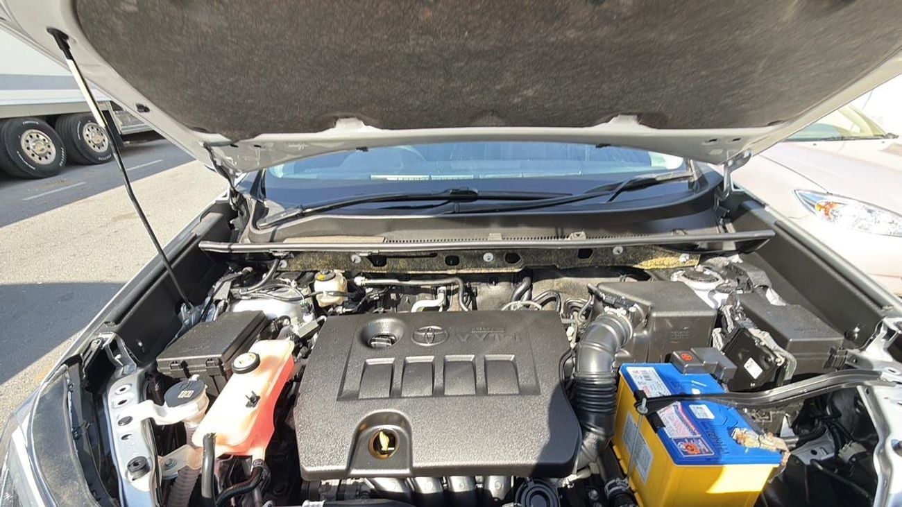 تويوتا راف ٤ -