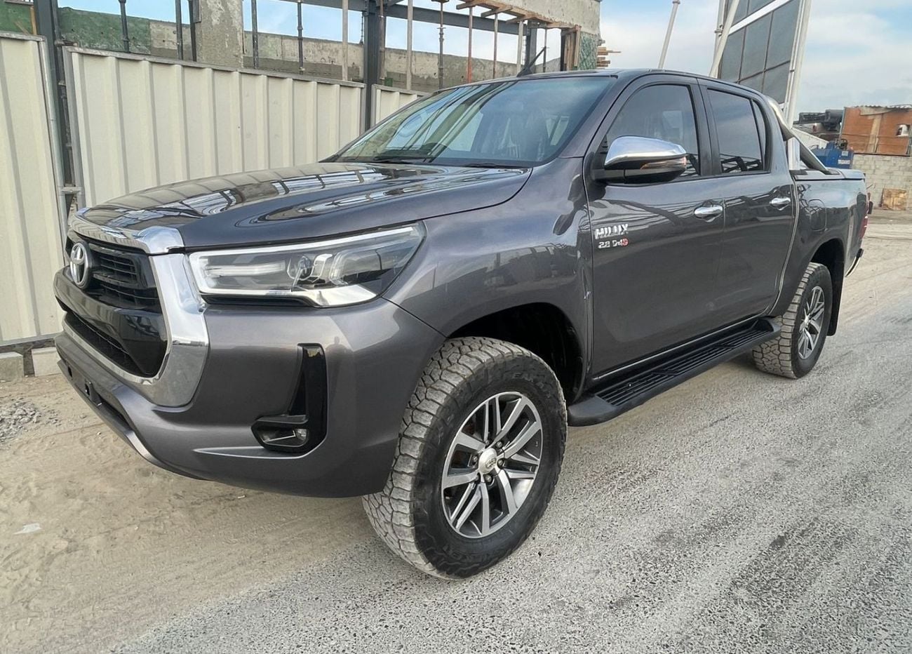 Toyota Hilux GLX RIGHT HAND VEHICLE ONLY FOR RIGHT HAND DRIVE