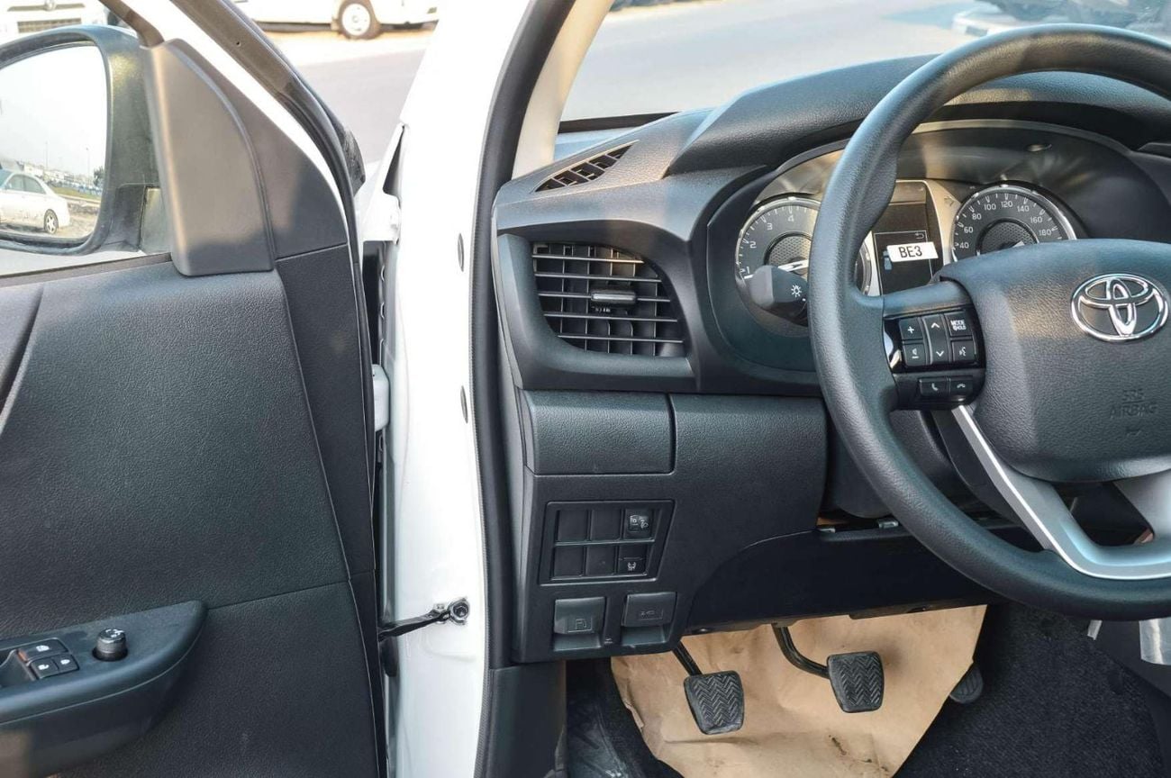 Toyota Hilux GL 2.7L MANUAL SINGLE CAB RWD 2025