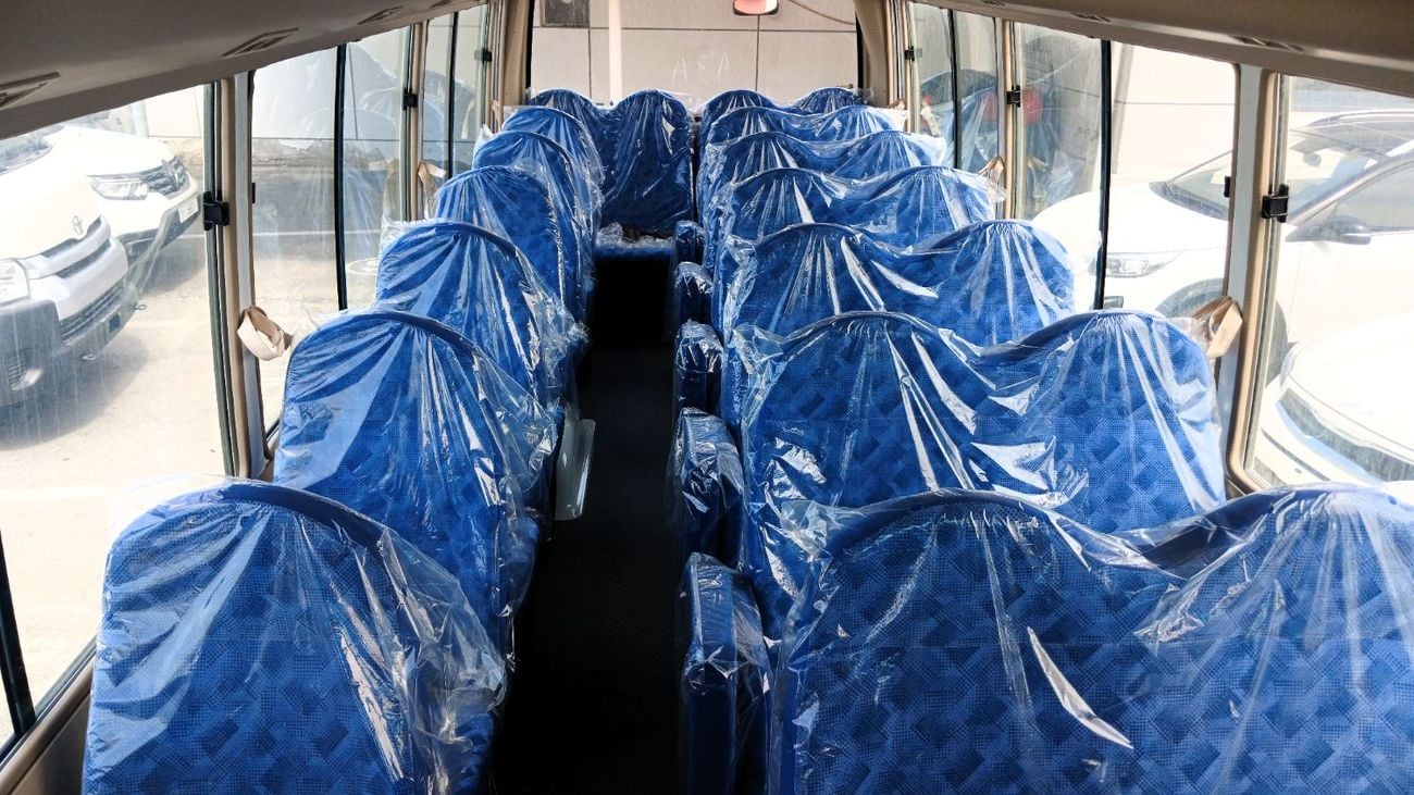 ميتسوبيشي روزا Mitsubishi Rosa 4.2L Diesel 33 Seater 2026YM