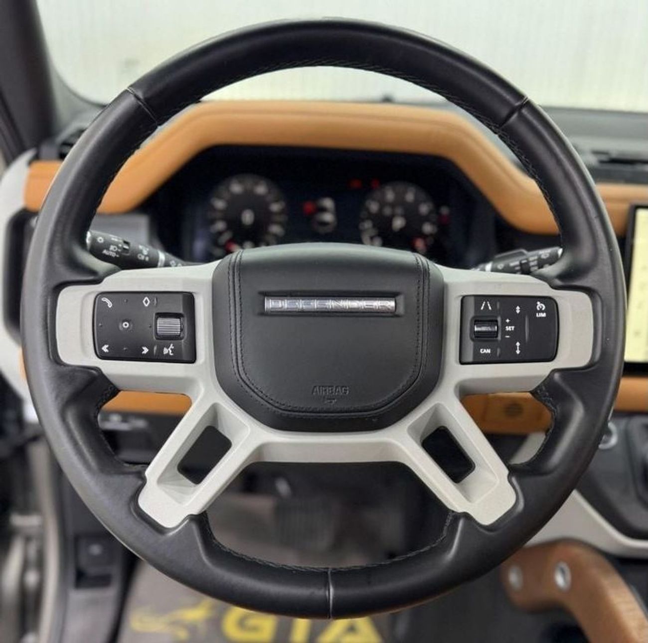 Land Rover Defender P400 90 HSE 3.0L (5 Seater) 2023 Land Rover Defender 90 P400 HSE, 2027 Land Rover Warranty + Service