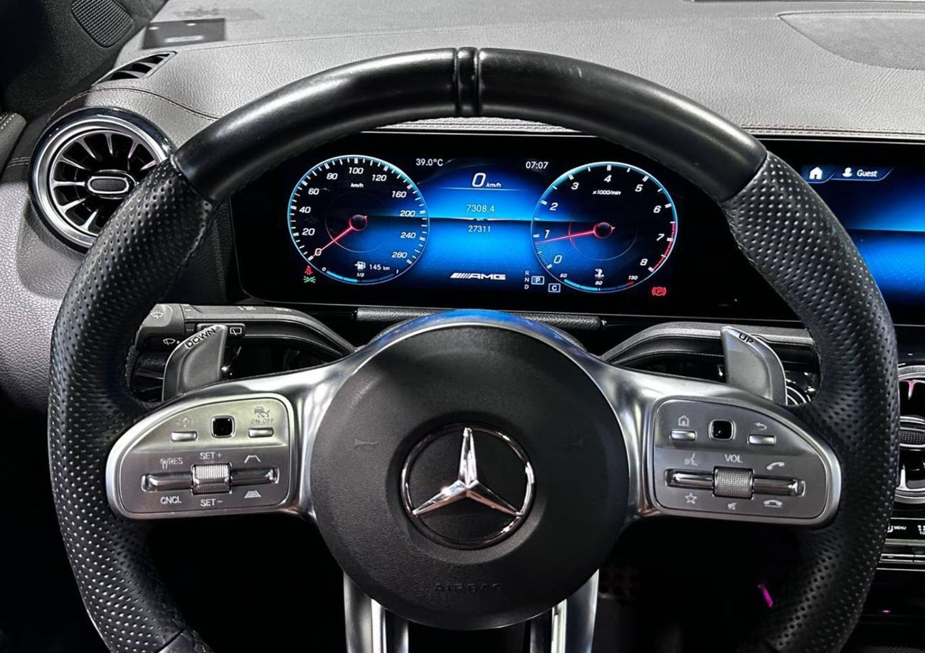 مرسيدس بنز GLA 35 AMG 4MATIC