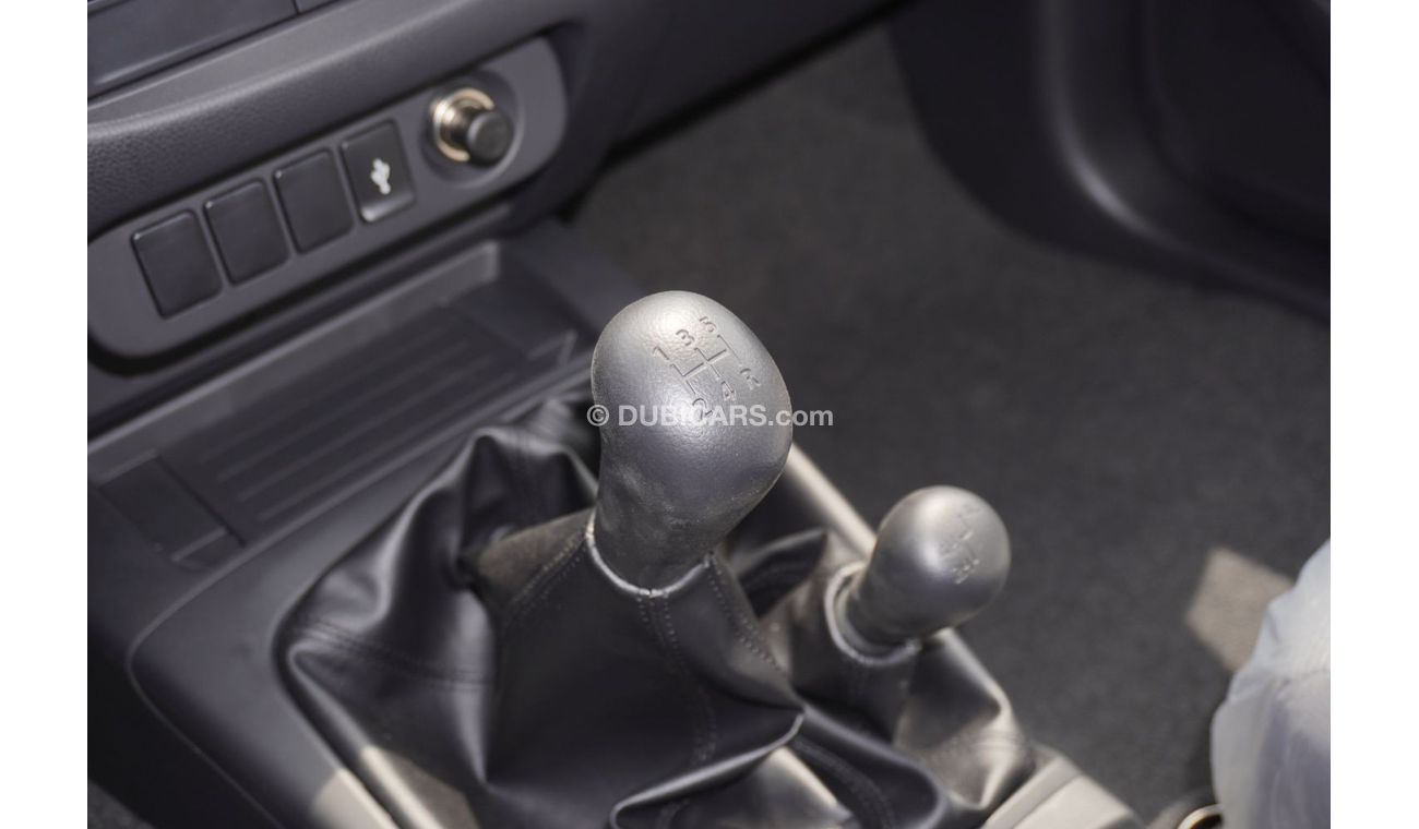ميتسوبيشي L200 2023 Mitsubishi L200 2.4L Petrol Double Cab