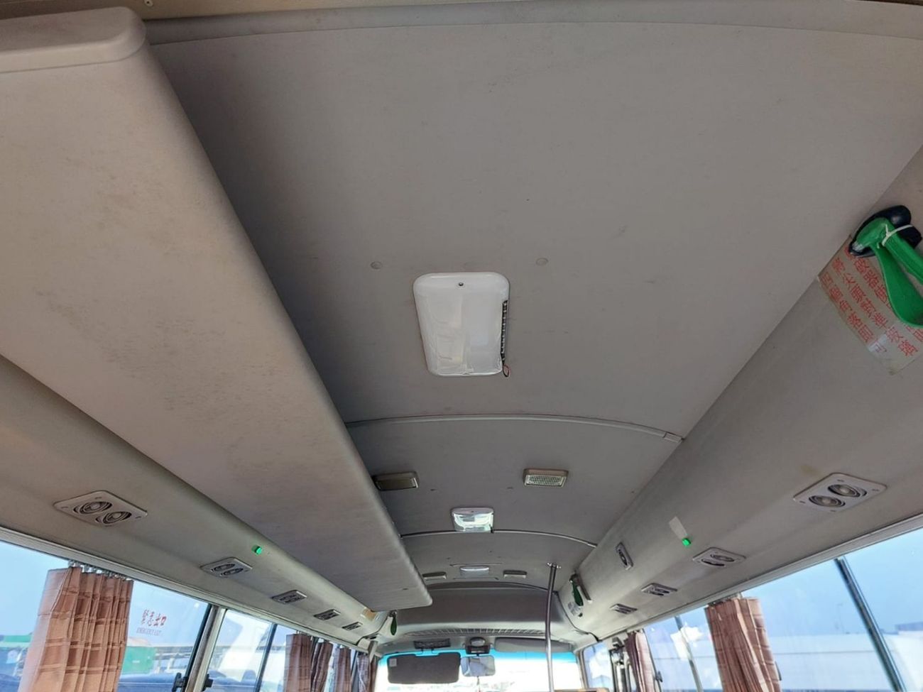 Toyota Coaster TOYOTA COASTER BUS 2010 LHD 4.0 L DIESEL MANUAL(PM00389)