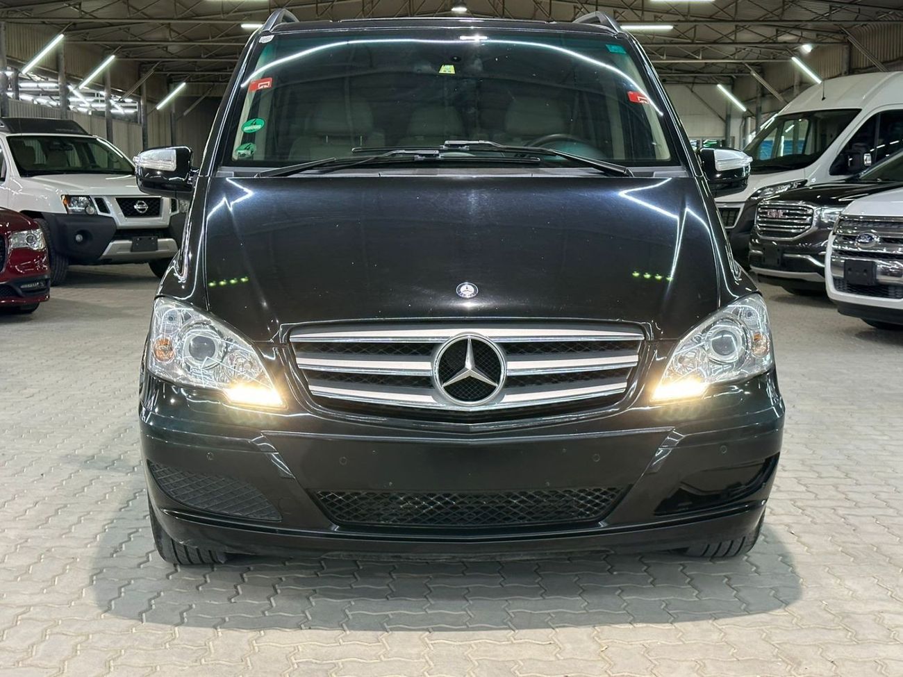 Mercedes-Benz Viano 2014 Mercedes-Benz Viano Trend (W639), 5dr MPV, 3.0L 6cyl Diesel, Automatic, Rear Wheel Drive.The ca