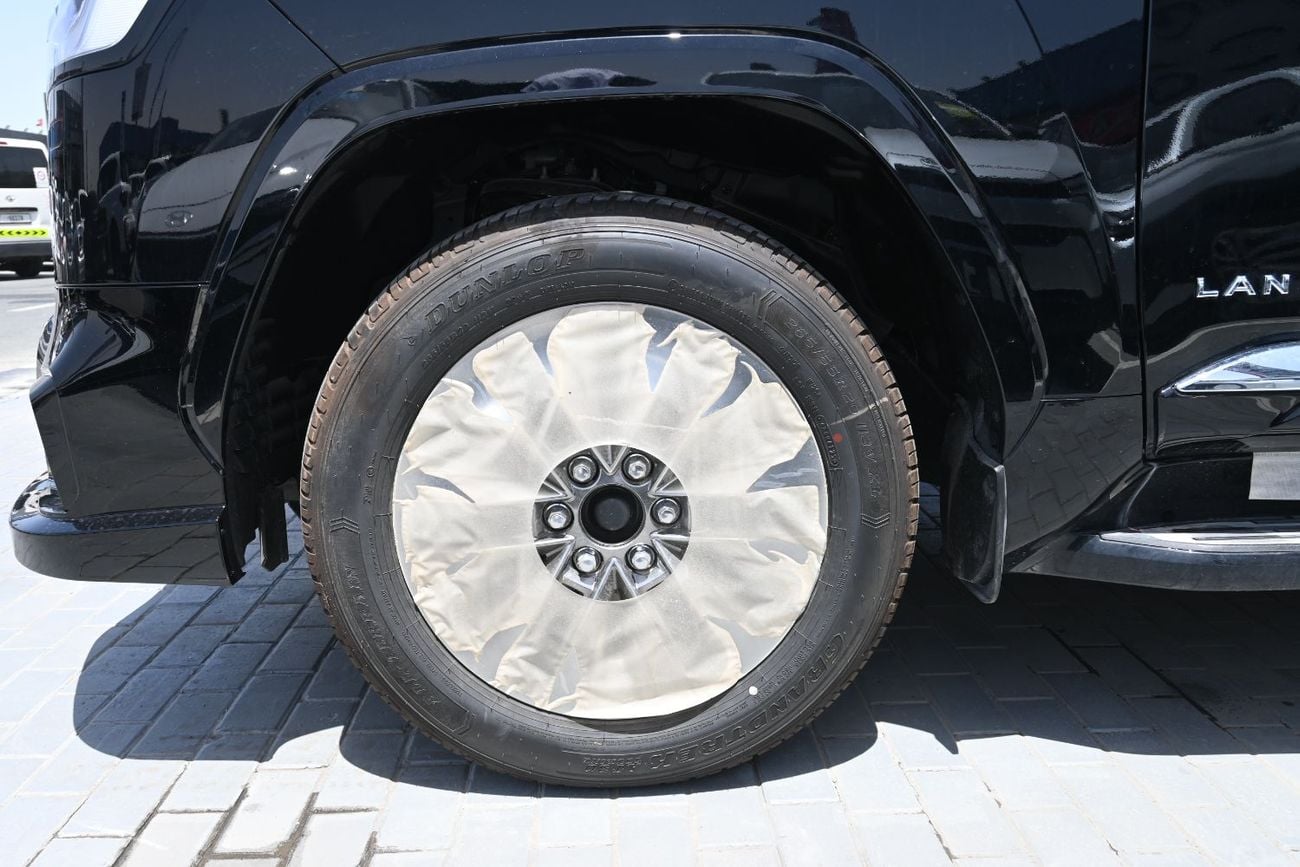 تويوتا لاند كروزر Toyota Land Cruiser VX 4.0L V6, 4WD Model 2026