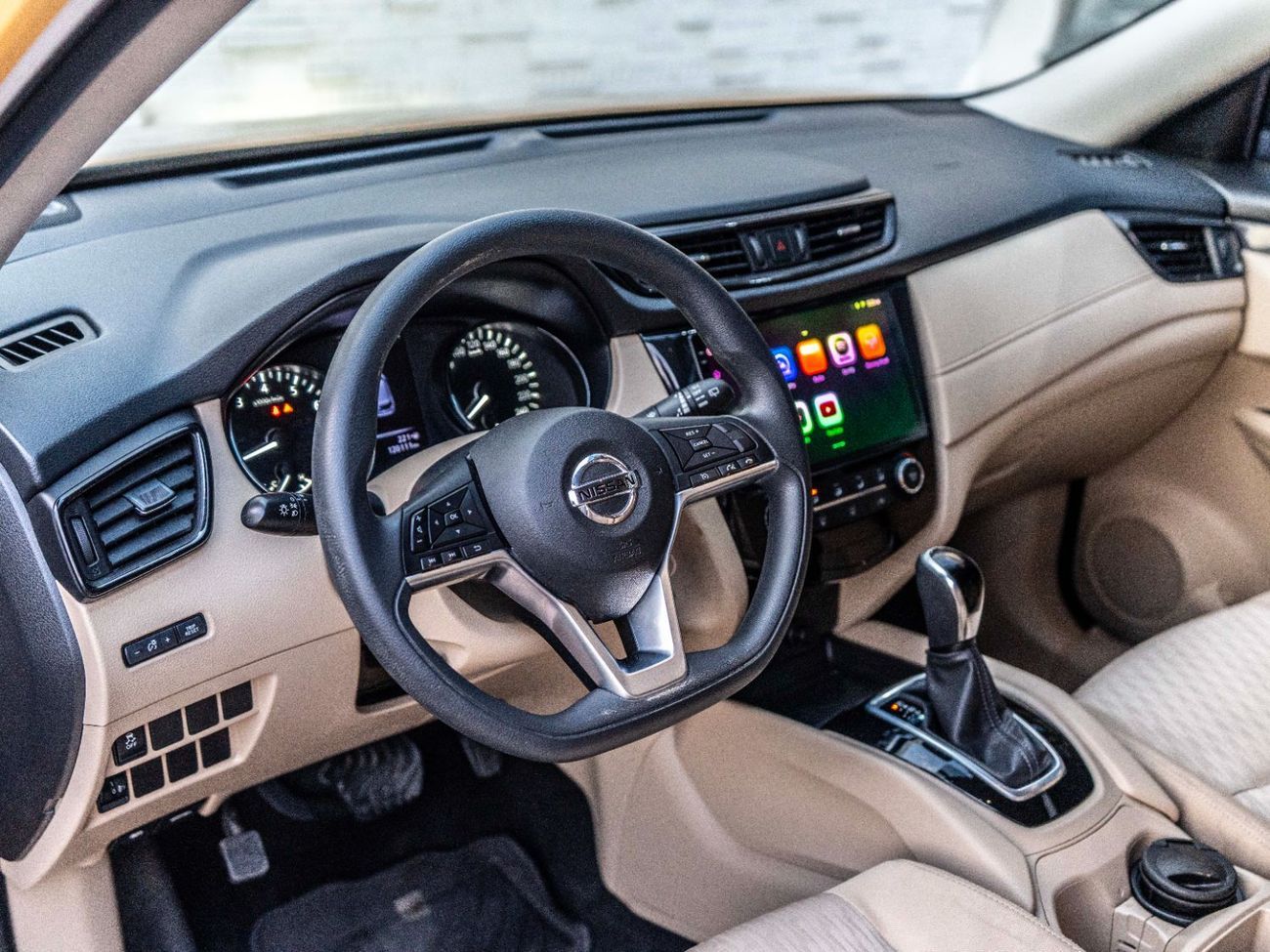 نيسان إكس تريل S 2.5L FWD (5 Seater)