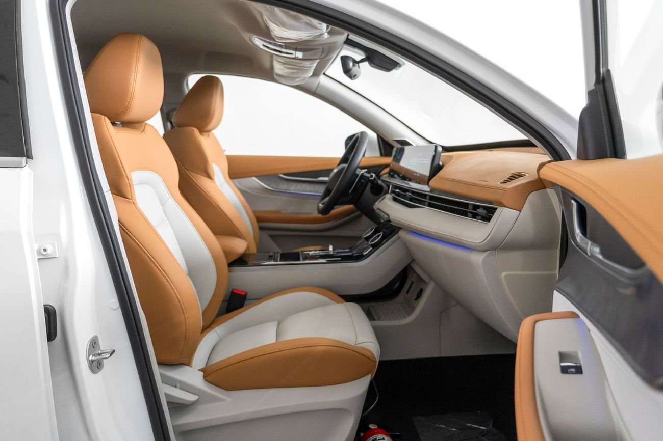 إكسيد LX 2024 Exeed LX Comfort Premium 1.5 TGDI CVT Gearbox / Brand New Delivery / 7 Year Exeed Warranty