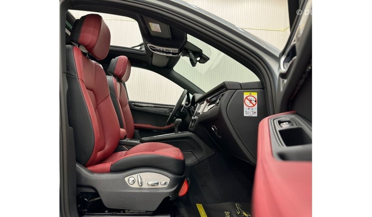 بورش ماكان *Brand New* 2024 Porsche Macan S, 2026 Porsche Warranty, Full Options, Delivery Kms, GCC