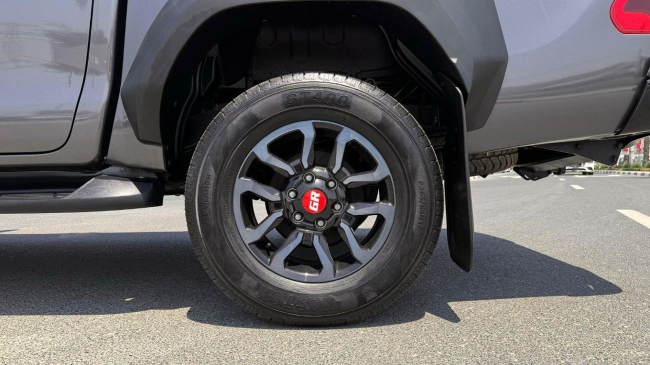 Toyota Hilux MODIFIED TO 2024 GR SPORT | AFTER MARKET SIDE FENDERS | 2.8L DIESEL | ROOF MOUNTED LED | RHD | 2017