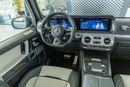 Mercedes-Benz G 63 AMG Mercedes-Benz G 63 AMG - Special Color - Carbon Fiber - 22 Maybach Alloy Wheels  2025 Facelift
