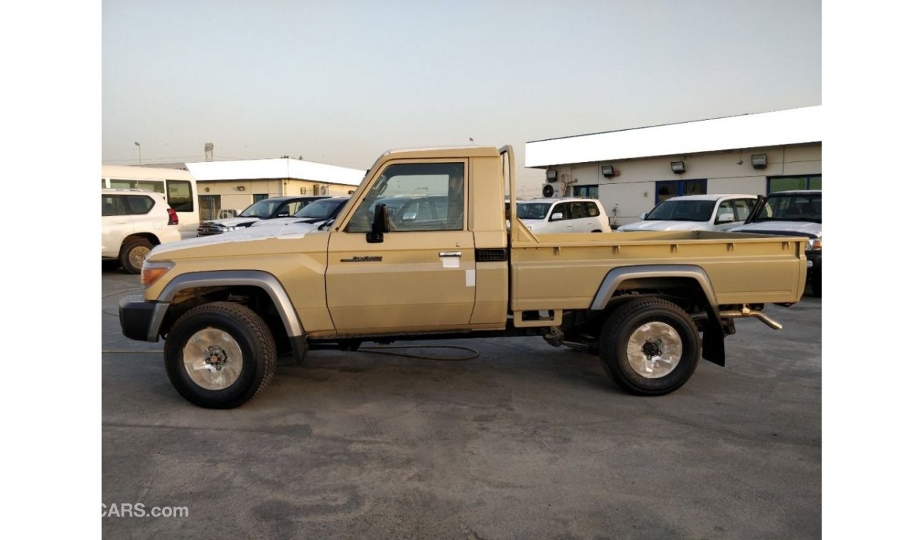 Toyota Land Cruiser Pick Up LAND CRUISER PICK UP 4.0L MANUAL TRANSMISSION