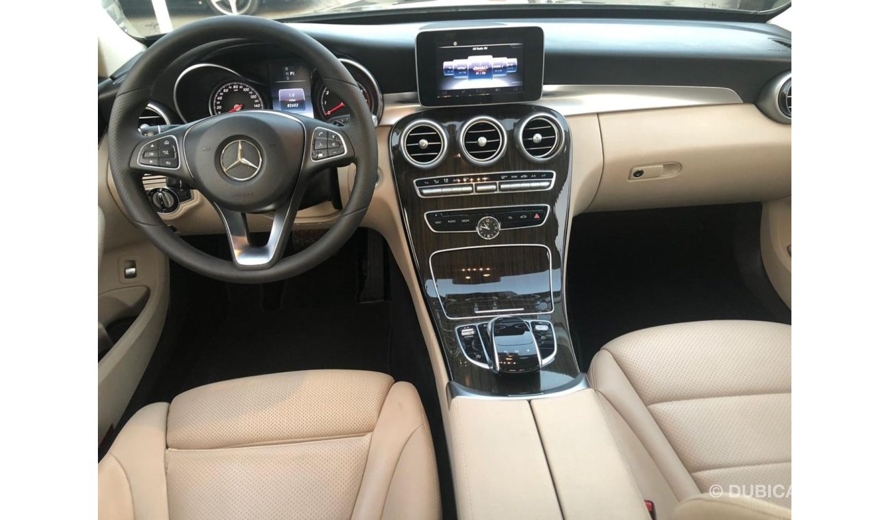 Mercedes-Benz C 300 Mercedes Benz C300 model 2016 car prefect condition full option low mileage