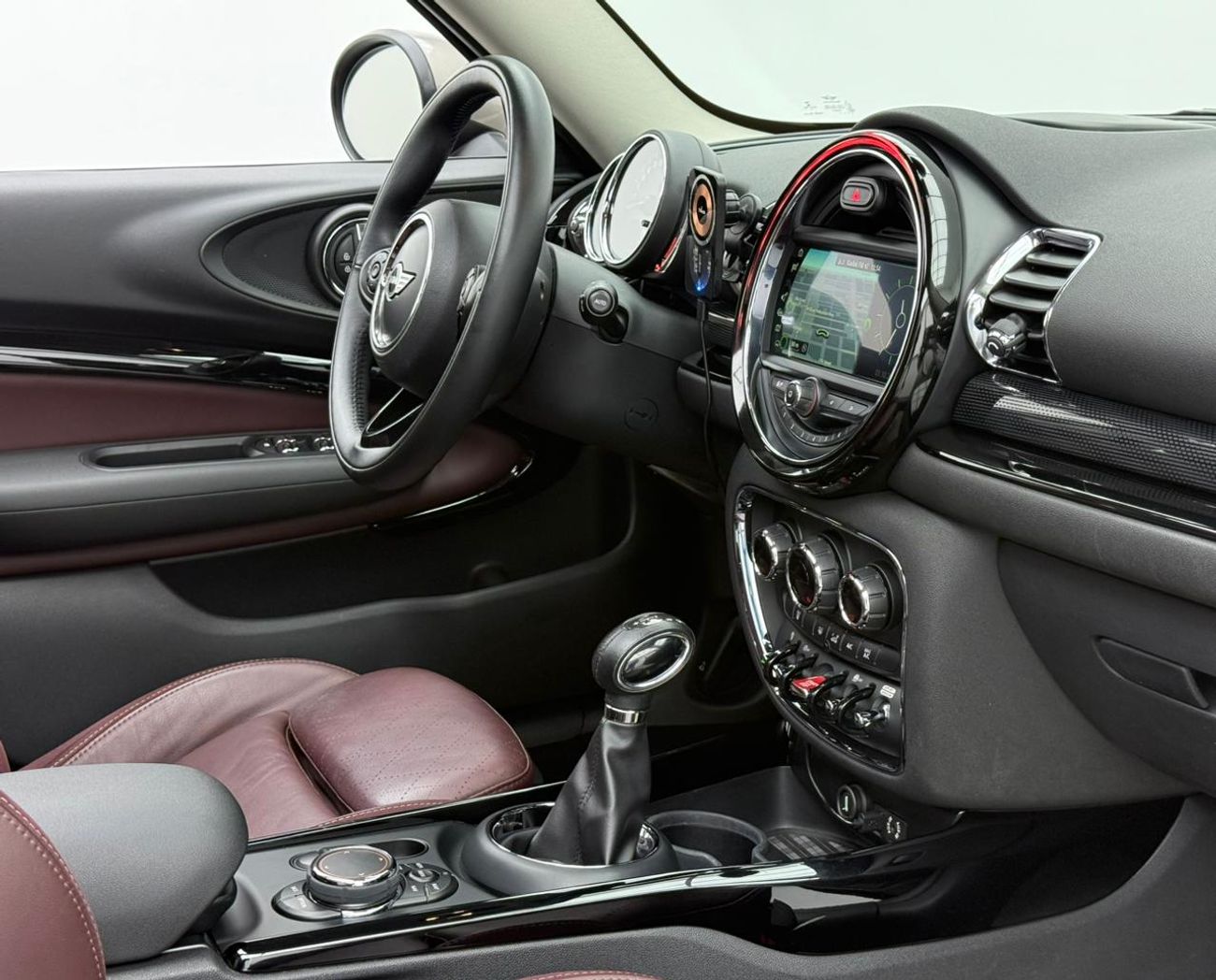 Mini Clubman Cooper 1.5L (136 HP) (5 Seater)