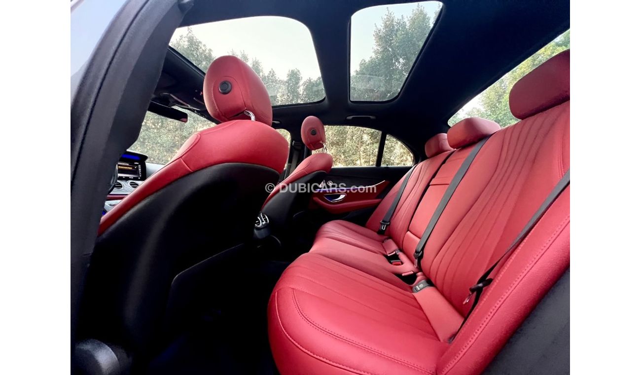 Mercedes-Benz E300 MERCEDES E300 2018 (fully loaded)