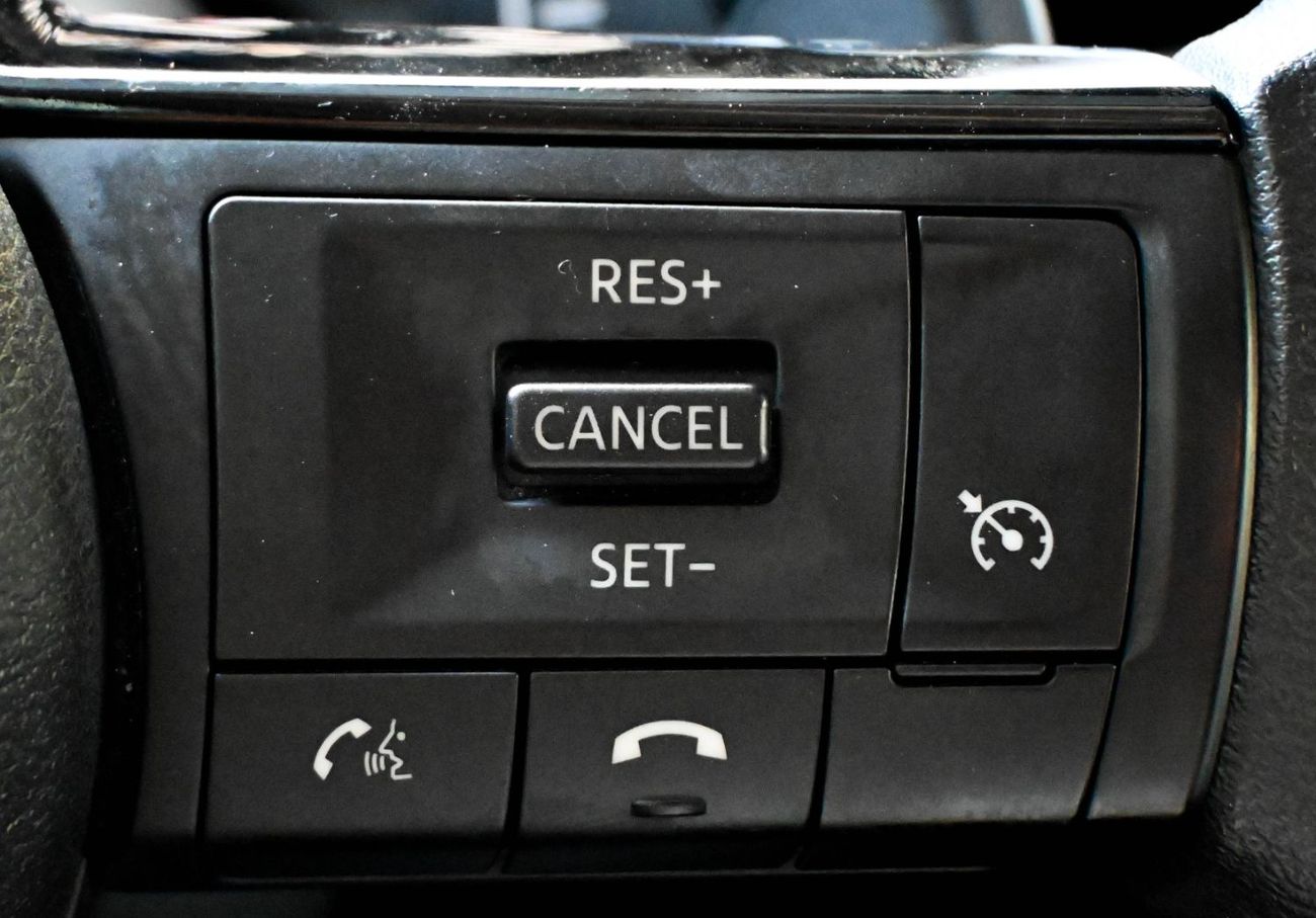 Nissan XTrail S 2.5L (169 HP) FWD (5 Seater) Nissan X-Trail 2.5L 2023 GCC, Original Paint  Accident-Free Excellent