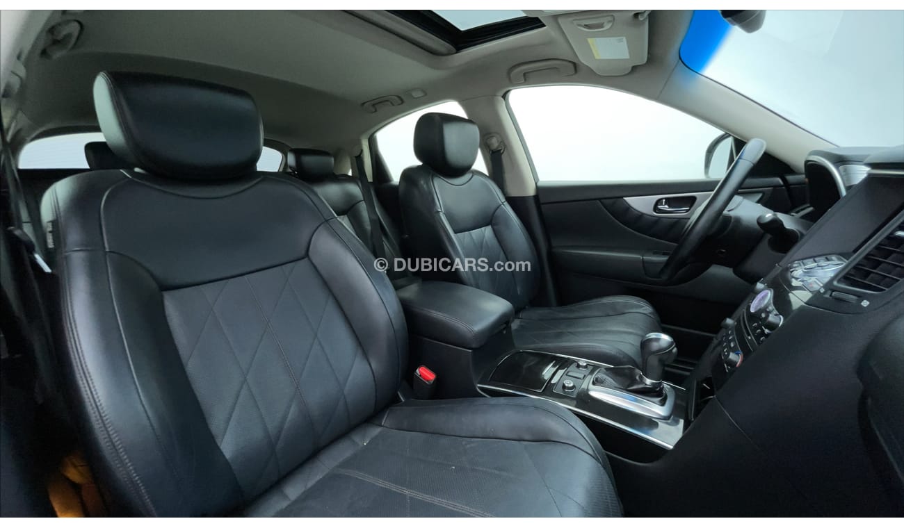 Infiniti QX70 LUXE 3.7 | Zero Down Payment | Free Home Test Drive