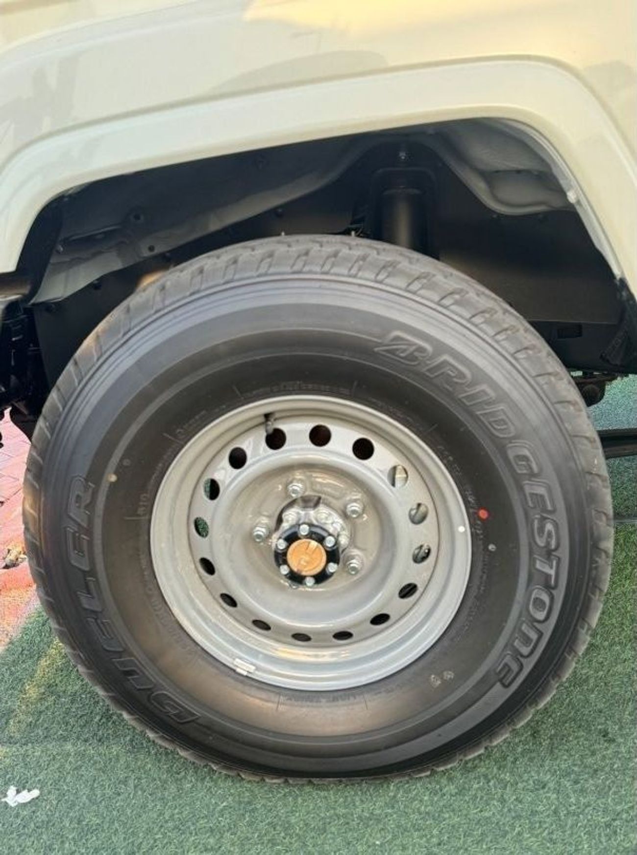 Toyota Land Cruiser Toyota Land Cruiser LC79 D/C 4.2 Engine With DIFF Lock