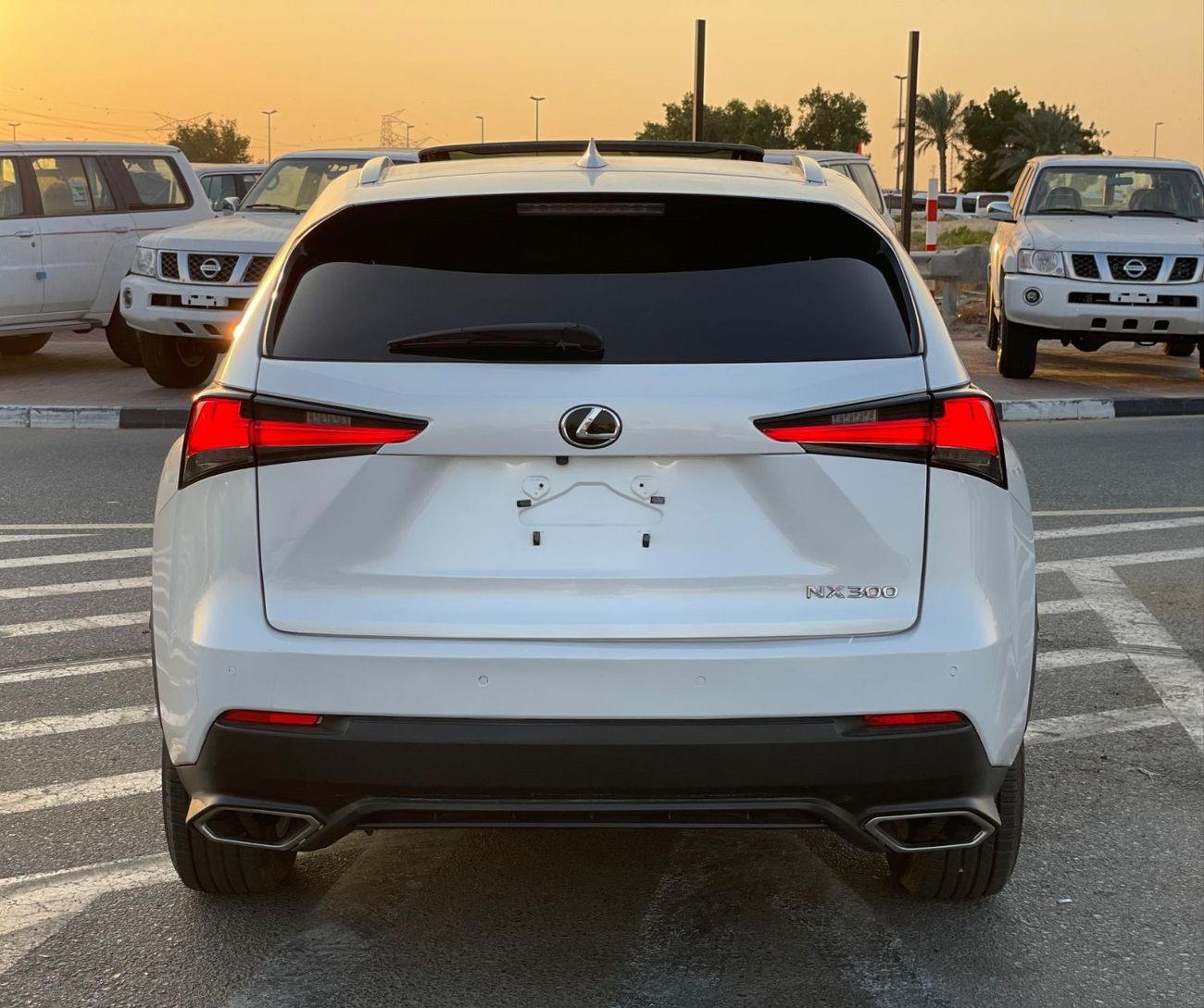 Lexus NX300 2019 Lexus NX300 2.0L V4 AWD 4x4 Turbo With Radar and Sensors Full Option - UAE PASS