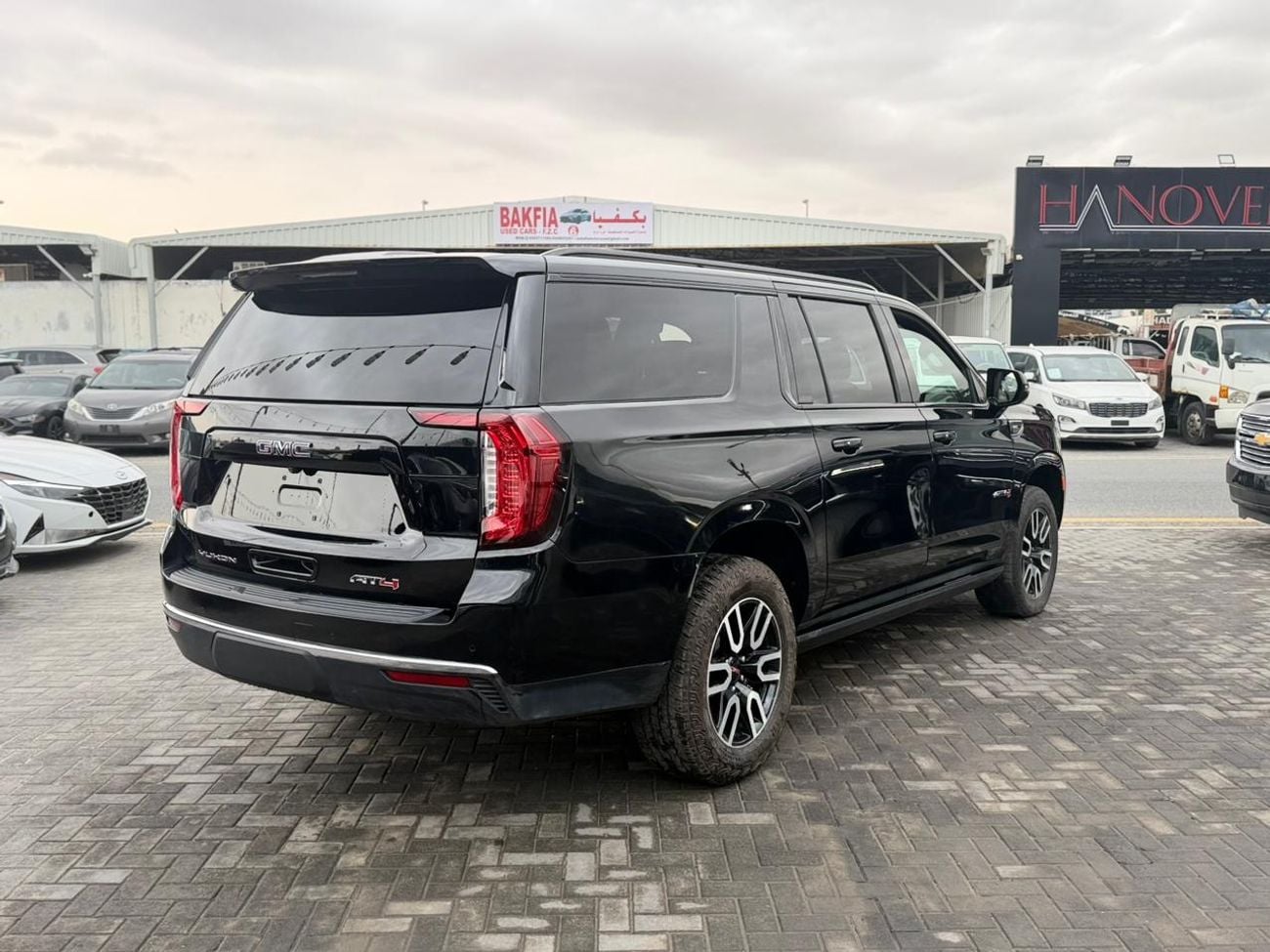 جي أم سي يوكون 5.3 V8 AT4 (AWD)