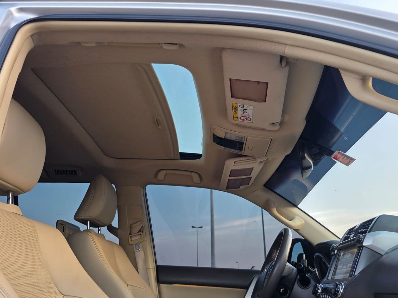 Toyota Prado VXR 4.0L 4WD ,ONLY FOR EXPORT AVAILABLE