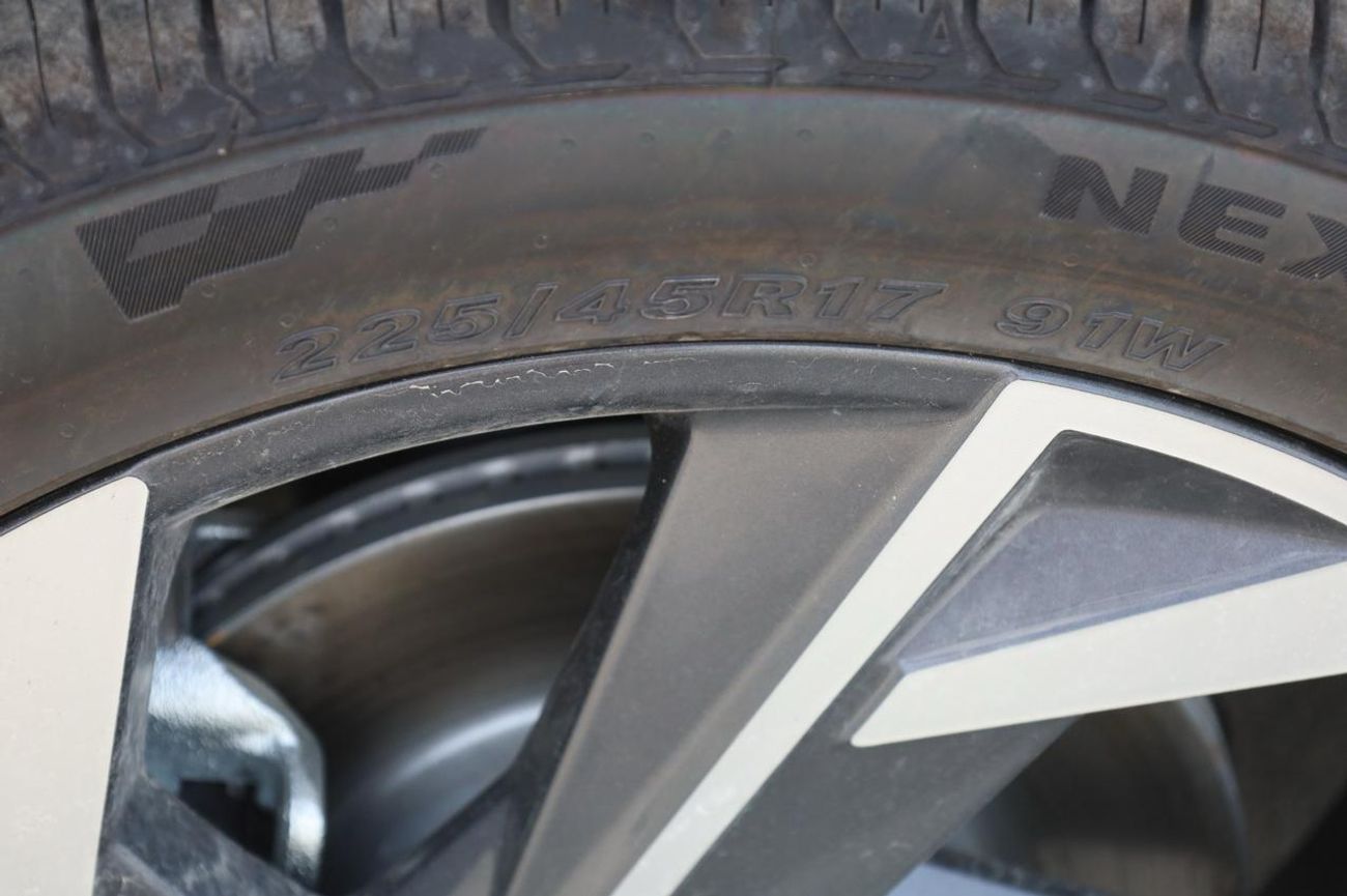 Hyundai Elantra 1.5L CVT Elite Edition GLX