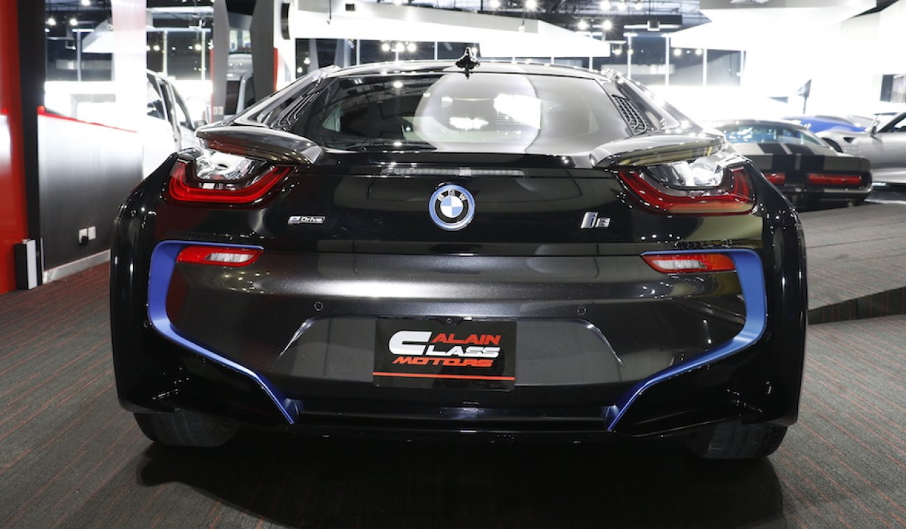 BMW i8