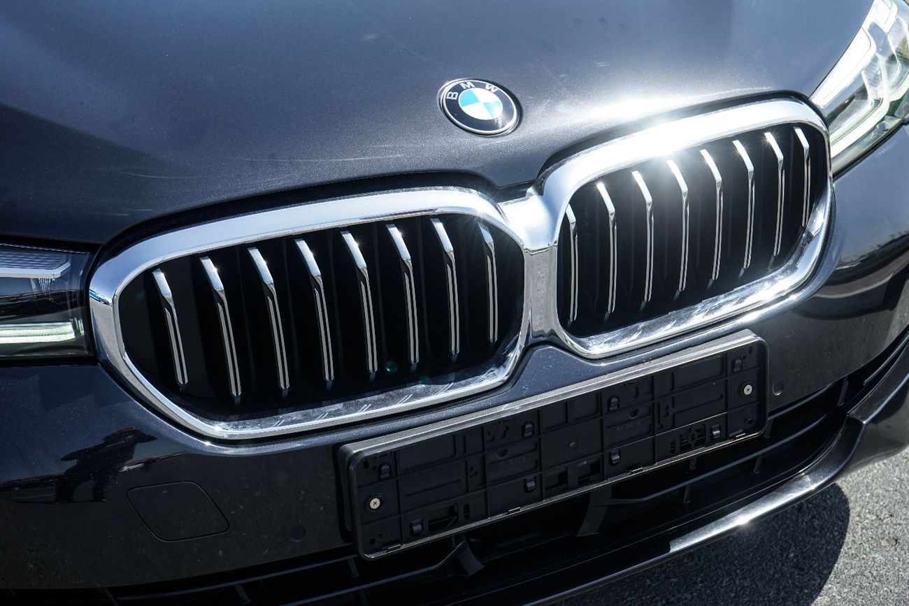 بي أم دبليو 520i 2.0L Twin Power Turbo Inline-4 Engine