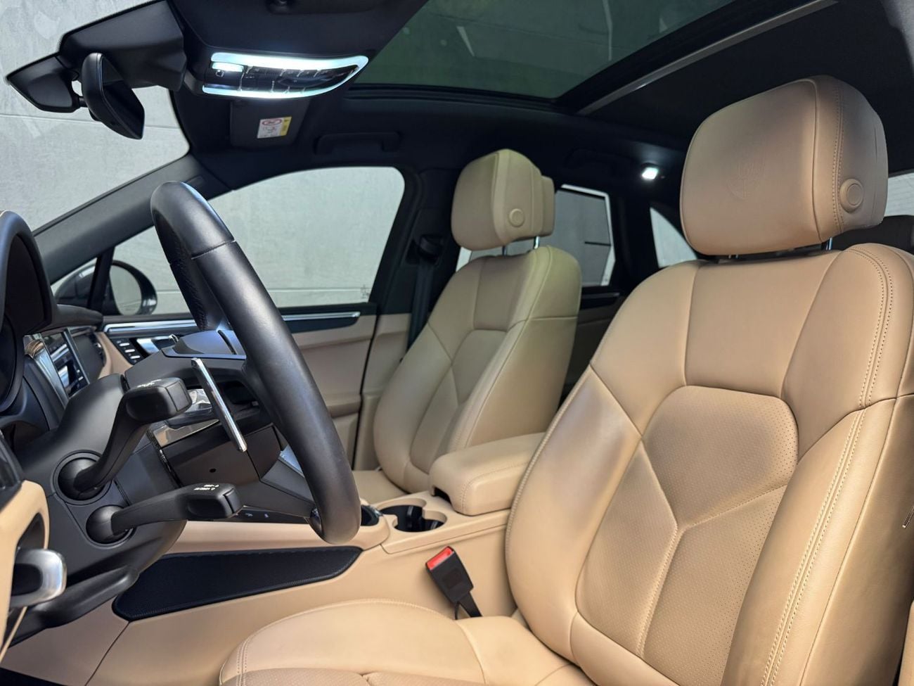 Porsche Macan STANDARD | 2024 | GCC Specs | Agency Warranty