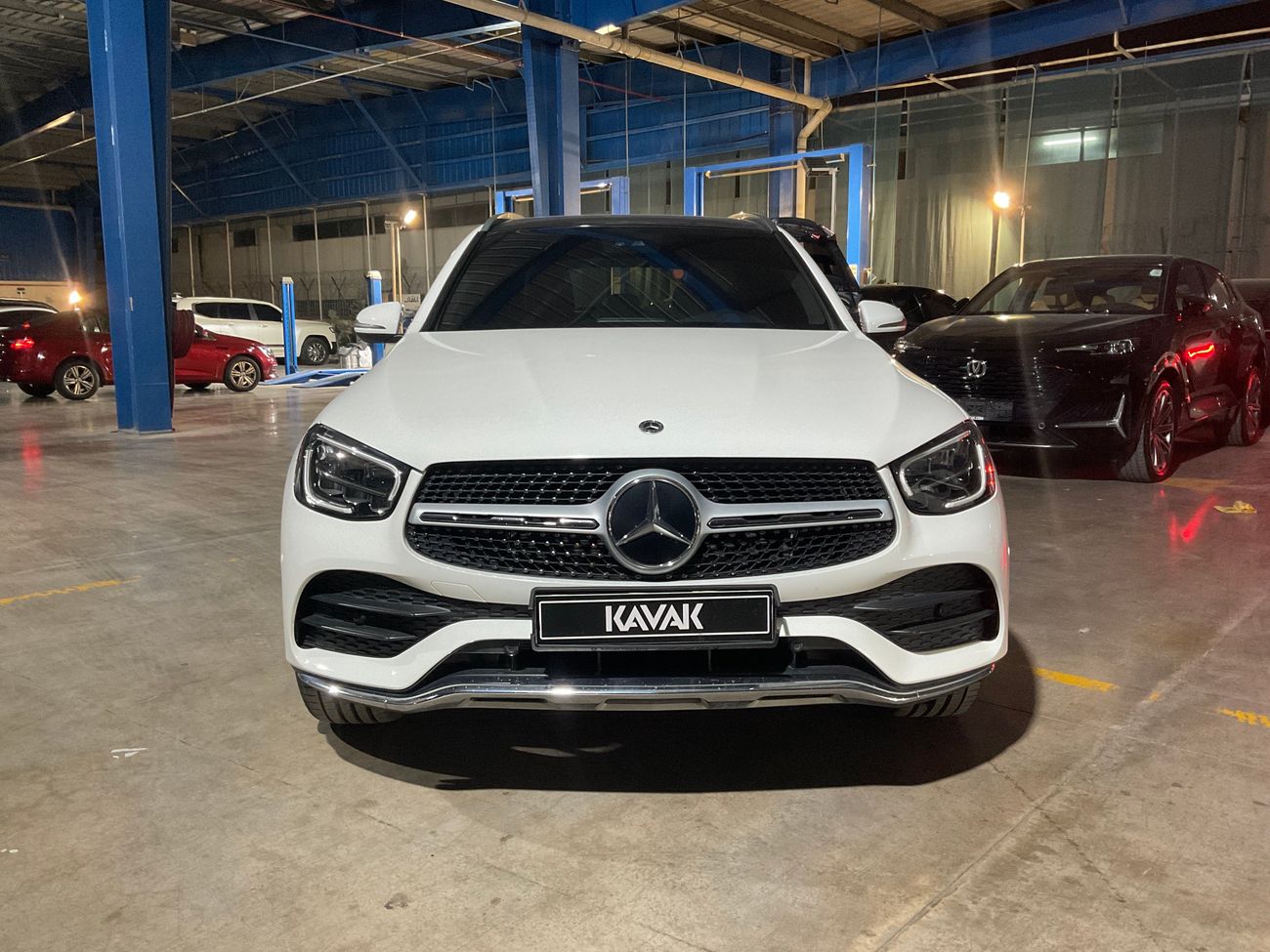 مرسيدس بنز GLC 200 Premium+ | شامل الضمان | 0 ﺪﻔﻋﺓ ﺃﻮﻟﻯ