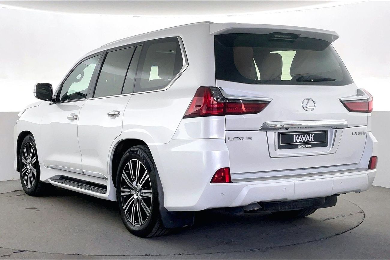 Lexus LX 570 Platinum | National Day Celebration | Guaranteed Warranty | 0 Down Payment