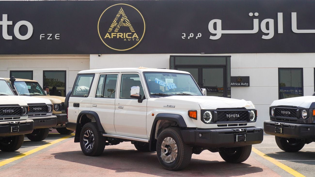 Toyota Land Cruiser 70 LX 2.8L Diesel A/T