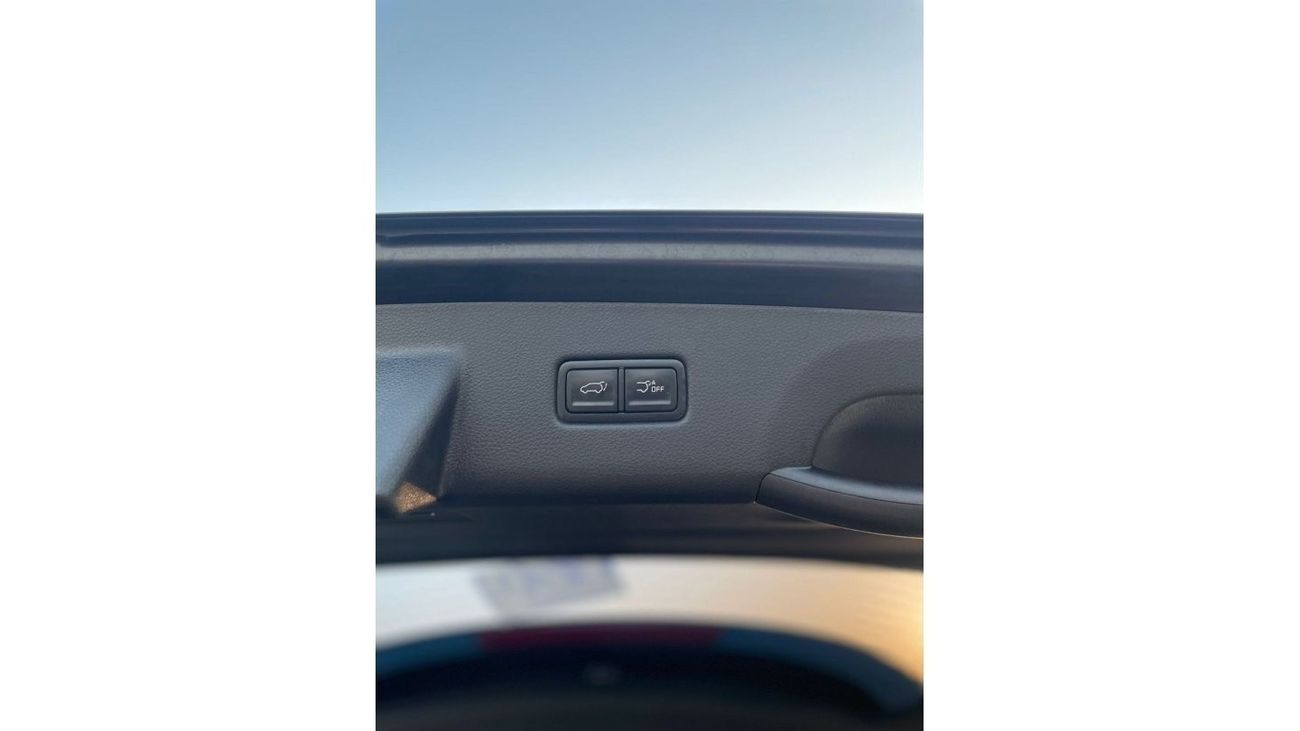 Kia Carnival 2021 Kia Carnival Exclusive Diesel Korean Specs Orignal Paint - 360* CAM - Panoramic View - 9 seater