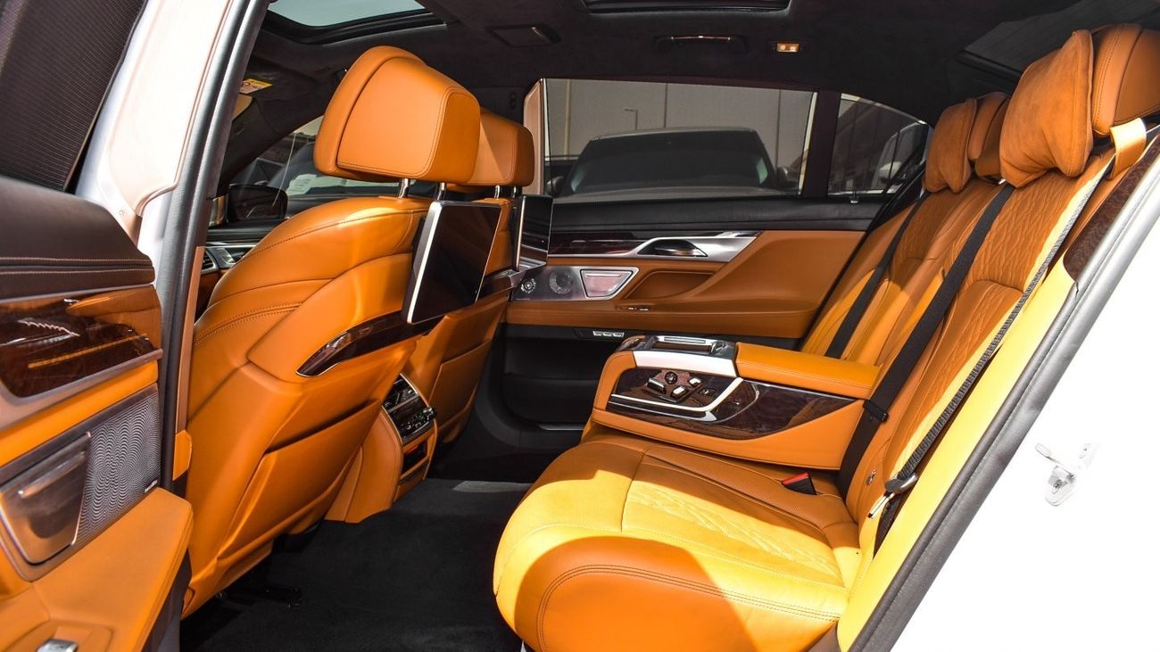 Used BMW 750Li Li XDrive 2017 for sale in Abu Dhabi 660845