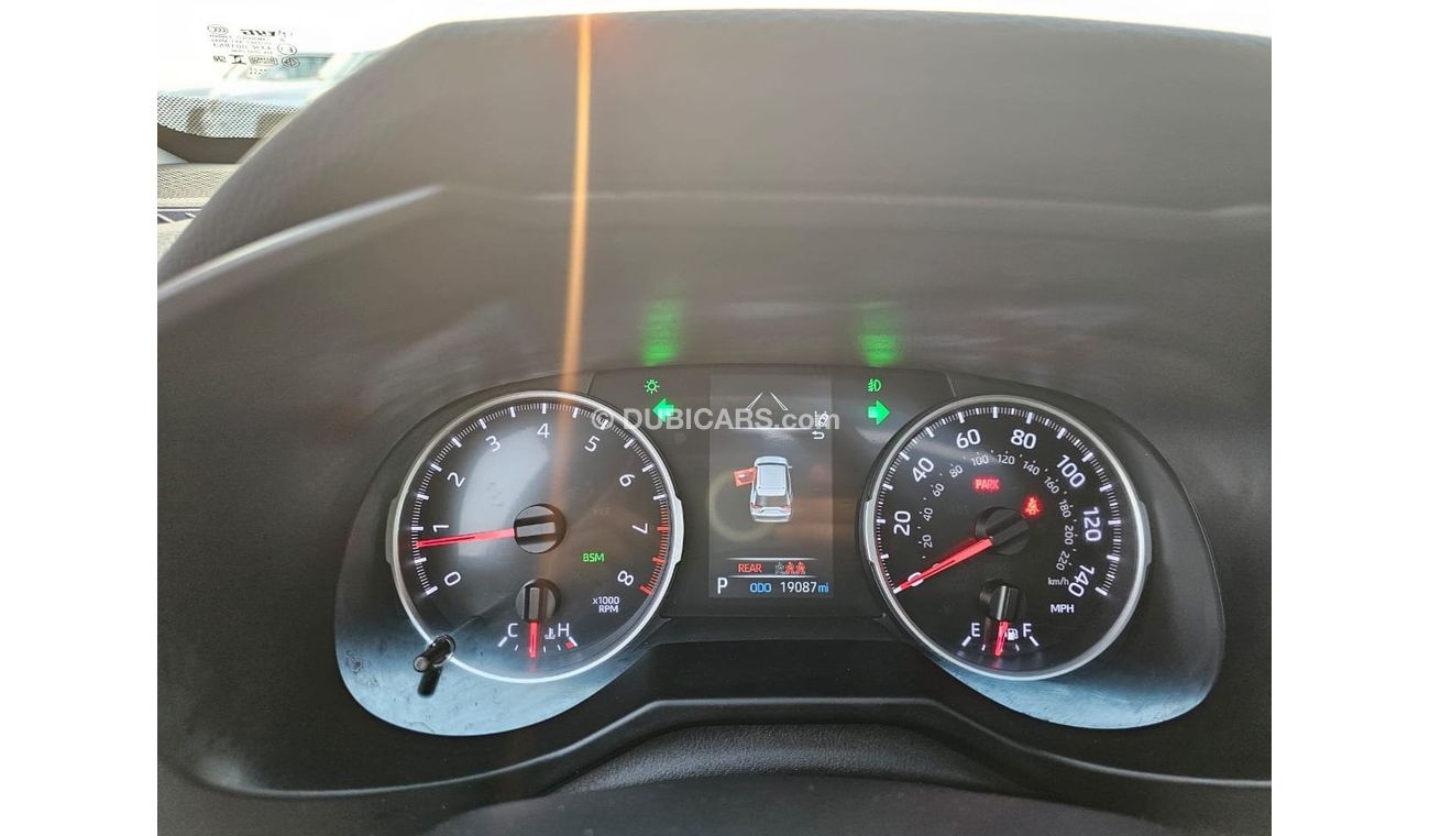 Toyota RAV4 Xle sunroof rear door atumatic