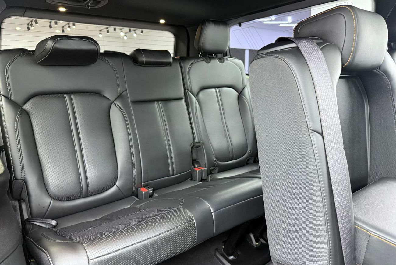 جيب واجونير 2022 Jeep Wagoneer Series II, 1 Year Warranty, Full Agency Service History, GCC