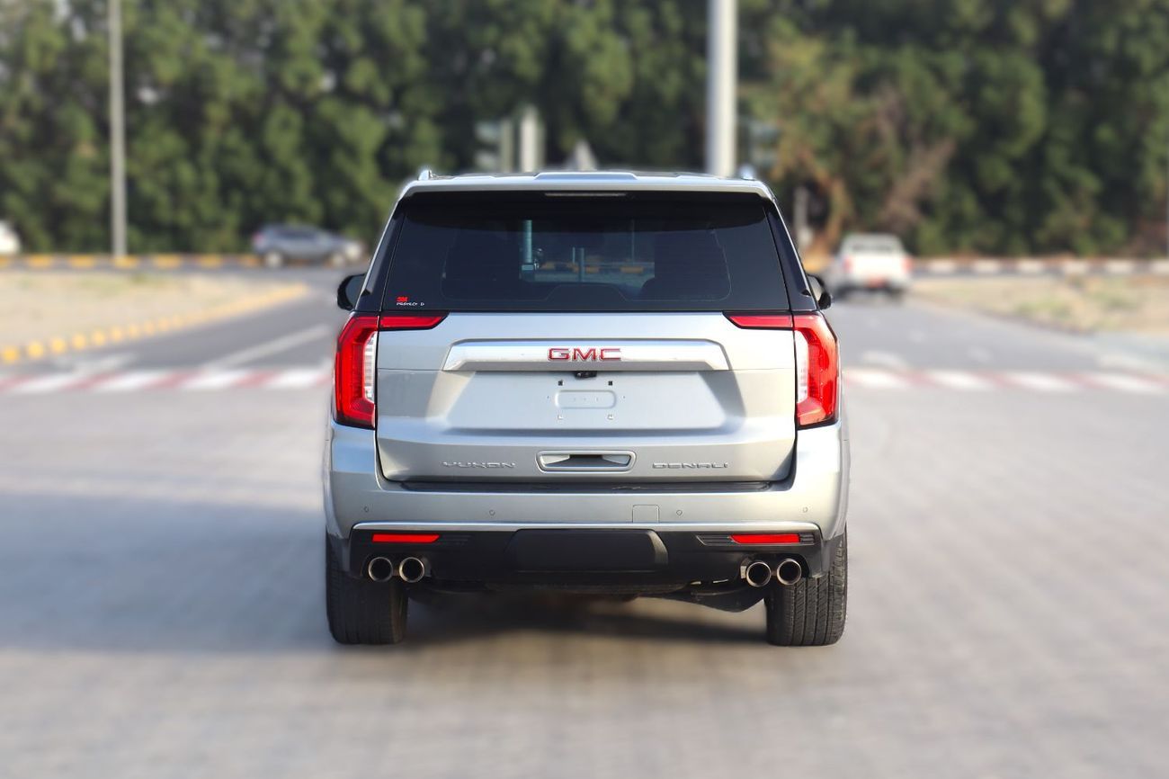 GMC Yukon 6.2 V8 Denali (AWD)