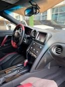 نيسان جي تي ار Premium 3.8L (2 Seater)