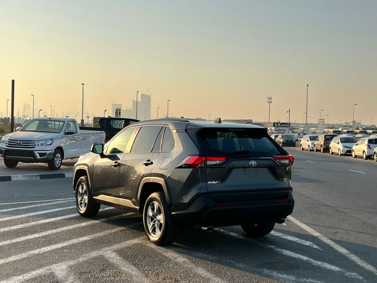 تويوتا راف ٤ 