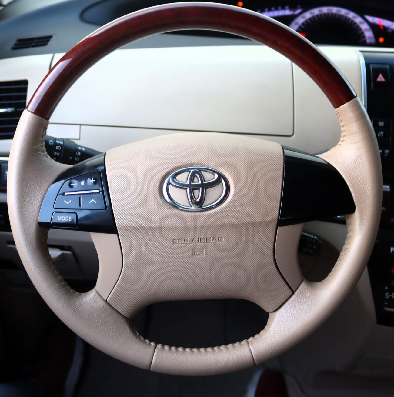 Toyota Previa GL 2.4L