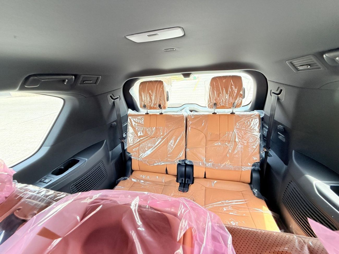 Lexus LX 700h Signature