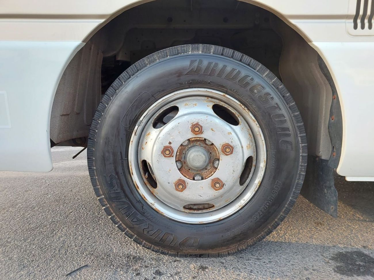 Nissan Civilian NISSAN CIVILIAN BUS RHD 2004 MODEL 4.1 L DIESEL AUTOMATIC(PM20339)